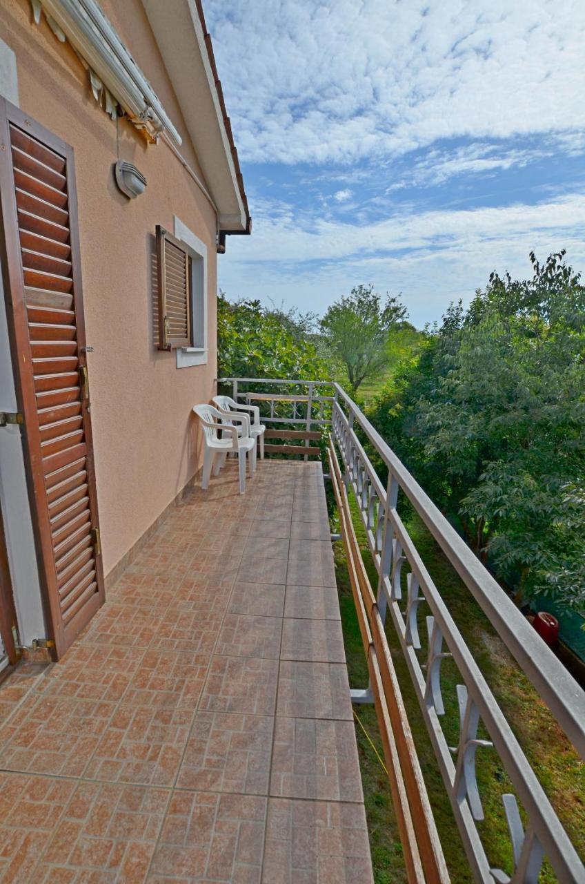 Apartments Josip Pavicini المظهر الخارجي الصورة