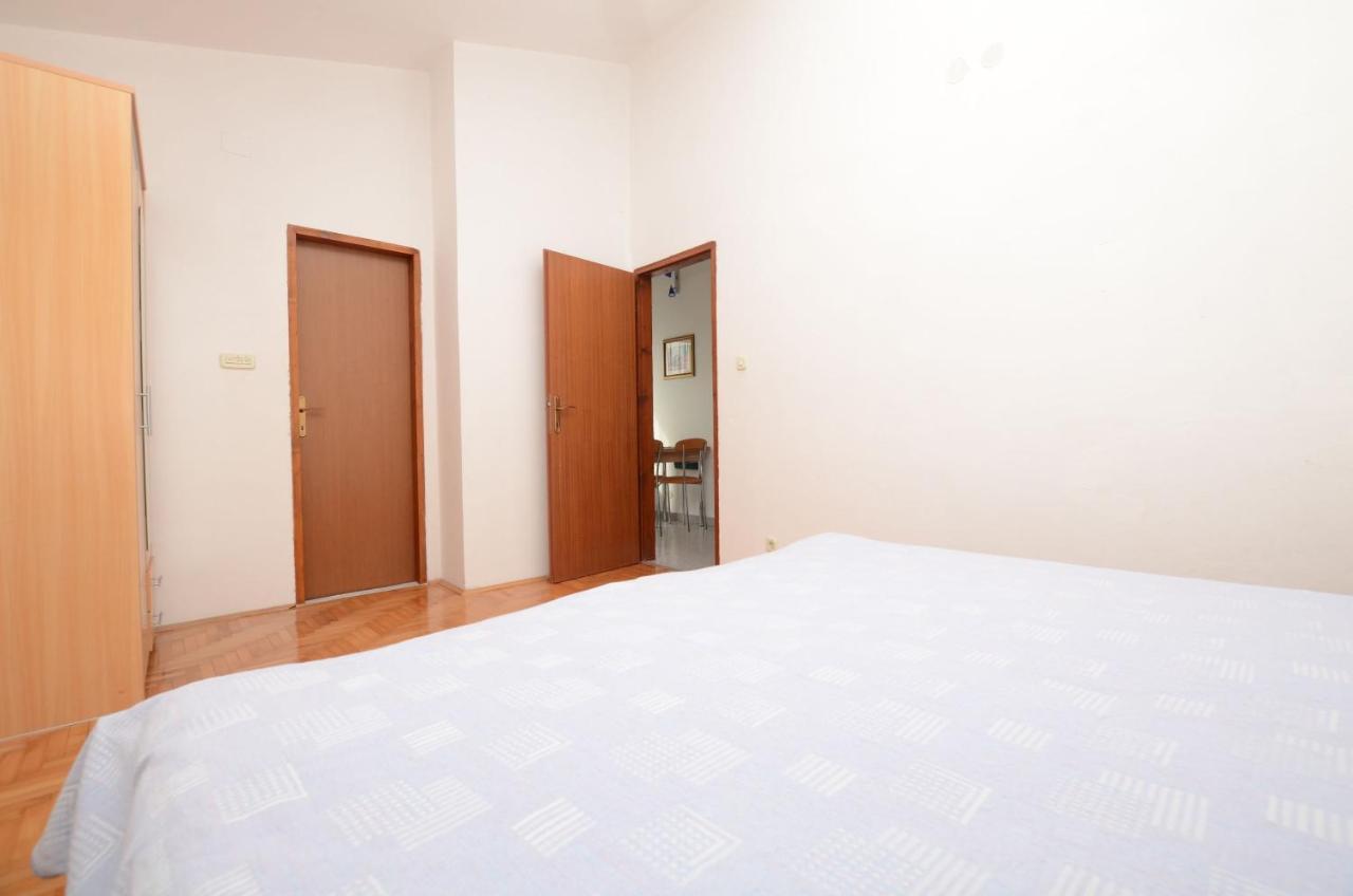 Apartments Josip Pavicini المظهر الخارجي الصورة